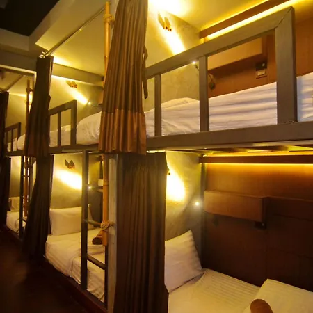 Aha Lanta Cozy Hostel-2